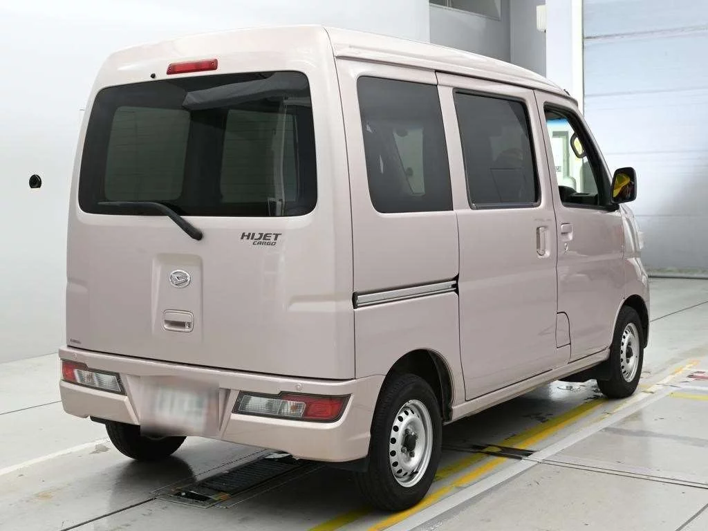 Daihatsu Hijet Cargo S321V 2018